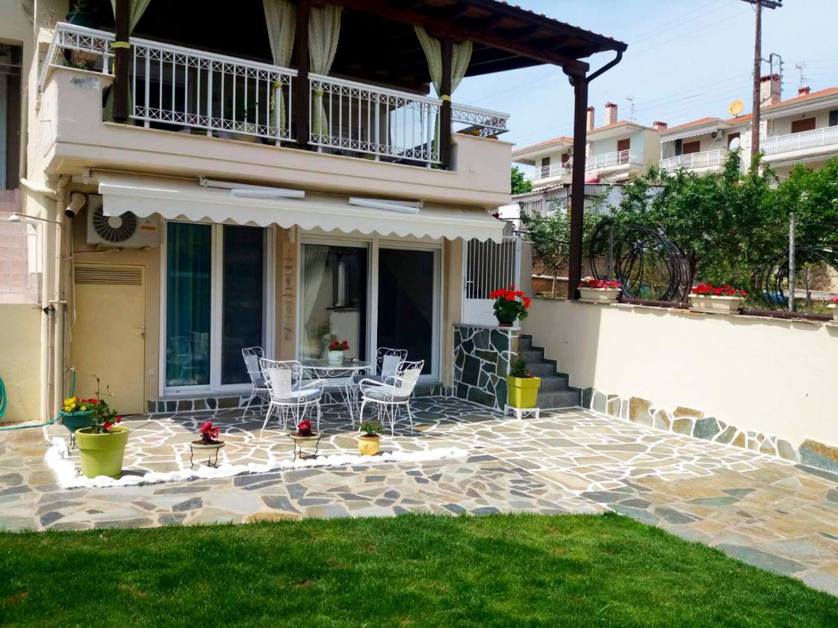 Maria'S Garden House Appartement Flogita Buitenkant foto